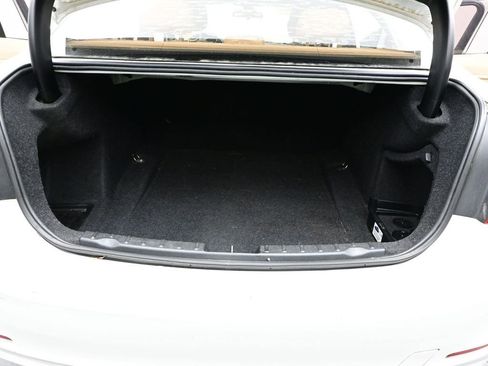 Used 2014 BMW 320i xDrive Sedan image 11