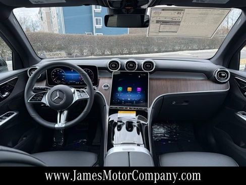 New 2026 Mercedes-Benz GLC 300 4MATIC image 16