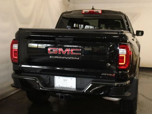 Used 2023 GMC Canyon AT4 w/ Technology Package AWD/4WD image 6