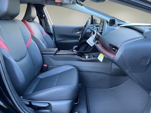 New 2026 Toyota Prius Plug-In Hybrid image 17
