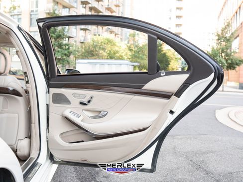 Used 2017 Mercedes-Benz S 550 Sedan image 47