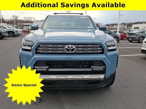 New 2025 Toyota 4Runner Limited AWD/4WD image 2