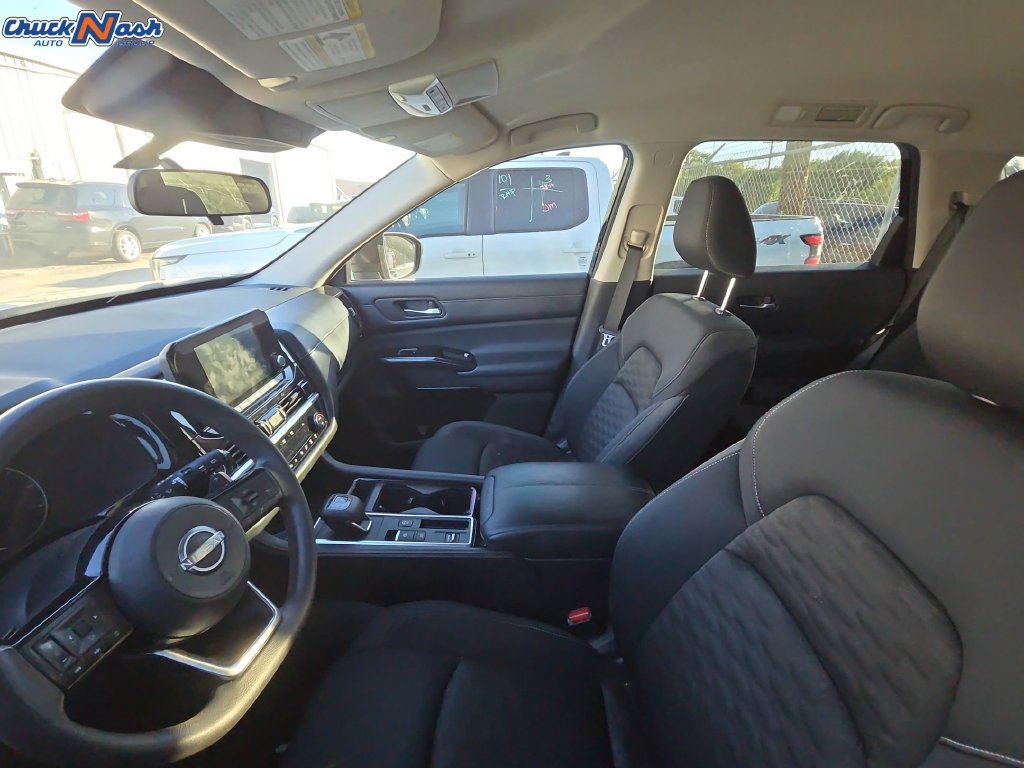Used 2022 Nissan Pathfinder S FWD image 7