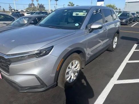Used 2024 Honda CR-V LX image 5