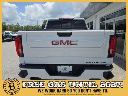 New 2026 GMC Sierra 1500 AT4 w/ AT4 Premium Package AWD/4WD image 7