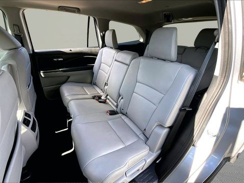 Used 2020 Honda Pilot EX-L image 16
