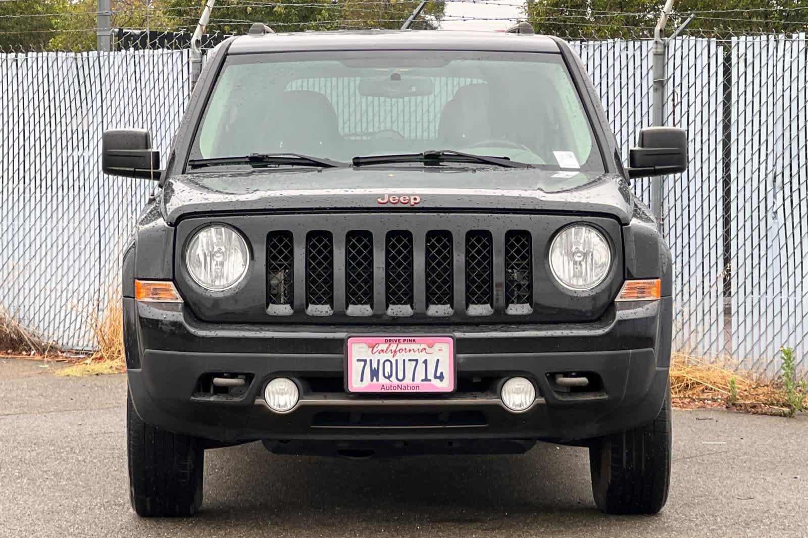 Used 2017 Jeep Patriot 75th Anniversary w/ Power Value Group AWD/4WD image 8