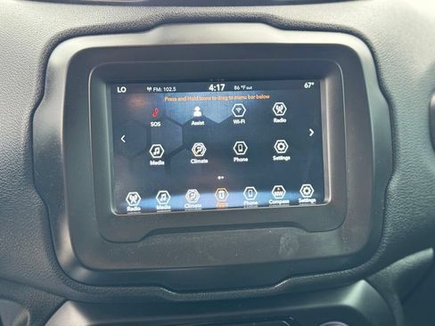 Used 2020 Jeep Renegade Trailhawk AWD/4WD image 19