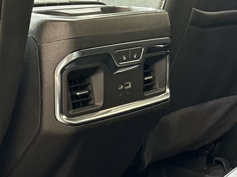 Used 2026 Chevrolet Silverado 1500 High Country AWD/4WD image 51