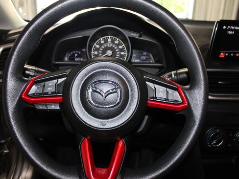 Used 2017 MAZDA MAZDA3 Sport w/ Preferred Equipment Package image 10