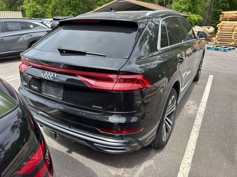 Used 2022 Audi Q8 Premium Plus AWD/4WD image 3