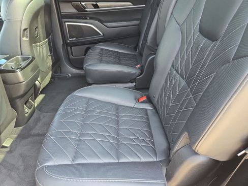Certified 2023 Kia Telluride SX Prestige X-Pro AWD/4WD image 18