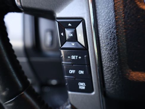 Used 2017 Ford Expedition Platinum image 29