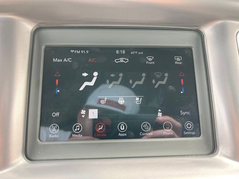 Used 2021 Dodge Charger SXT w/ Leather Interior Group image 23