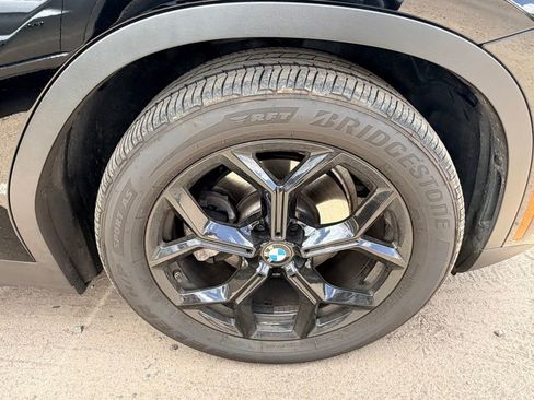 Used 2021 BMW X4 xDrive30i w/ Premium Package AWD/4WD image 6
