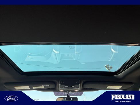 Used 2018 Ford F150 Lariat AWD/4WD image 31