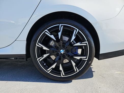 Used 2025 BMW 228i xDrive w/ M Sport Package image 33