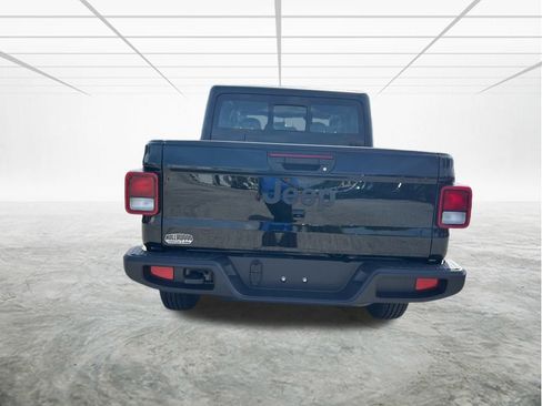 New 2026 Jeep Gladiator Sport image 5