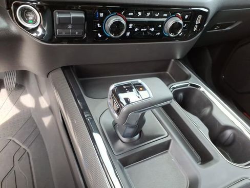 Used 2023 Chevrolet Silverado 1500 ZR2 w/ Technology Package AWD/4WD image 14