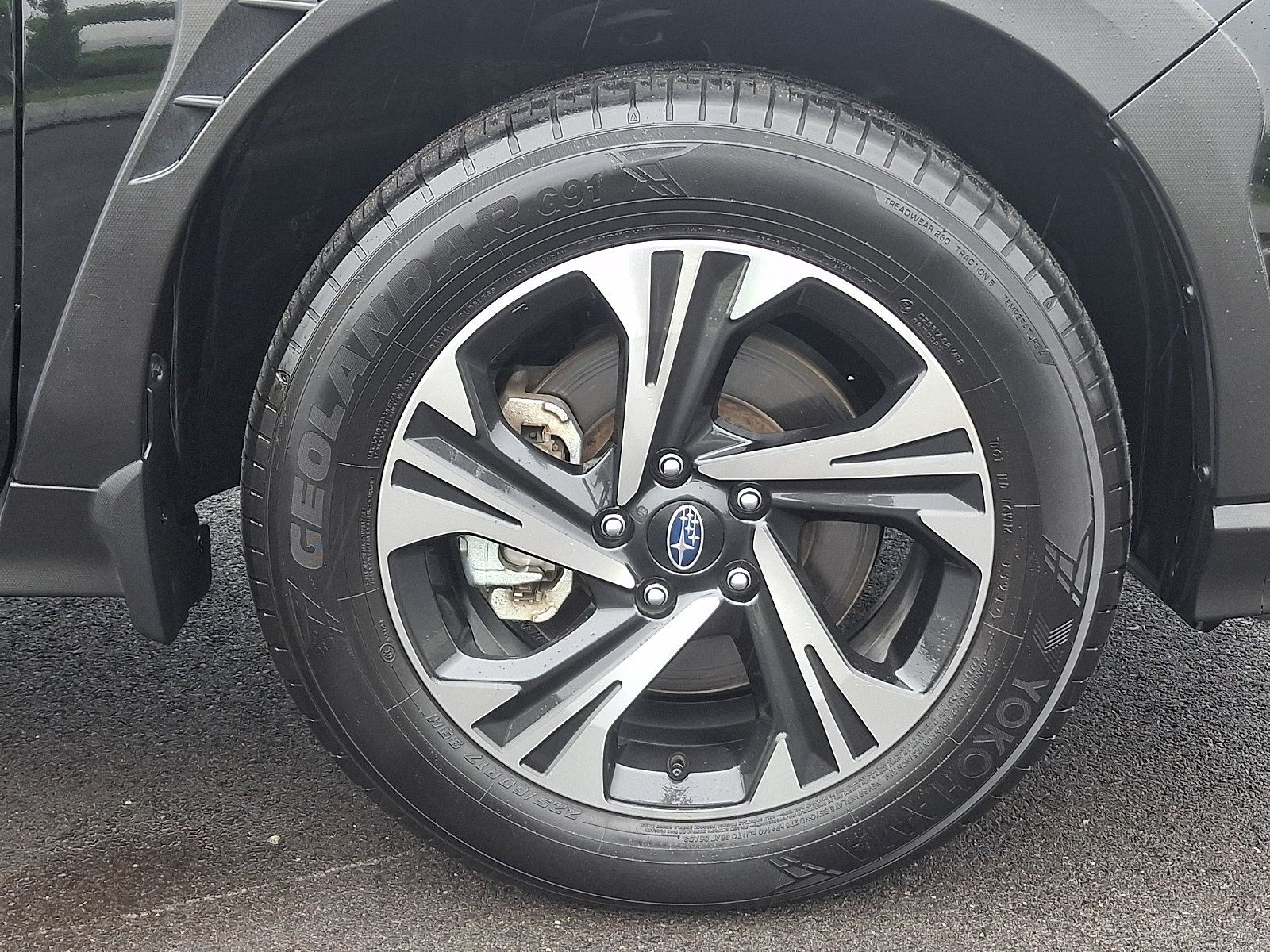 Certified 2024 Subaru Crosstrek 2.0i Premium AWD/4WD image 9