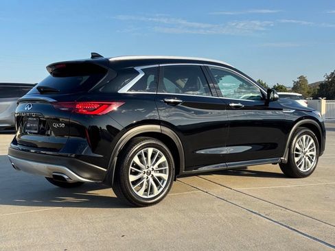 Certified 2023 INFINITI QX50 Luxe AWD/4WD image 3