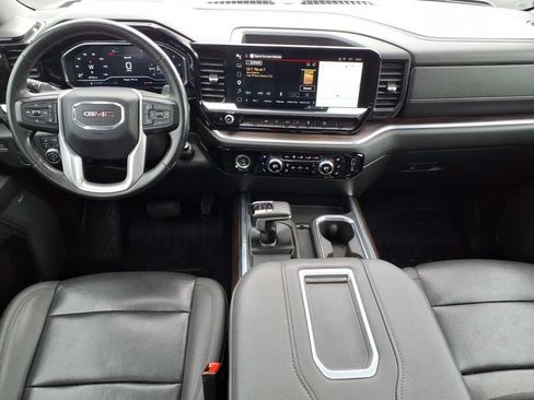 Used 2022 GMC Sierra 1500 SLT AWD/4WD image 9