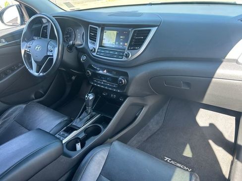 Used 2016 Hyundai Tucson Limited w/ Option Group 03 AWD/4WD image 37