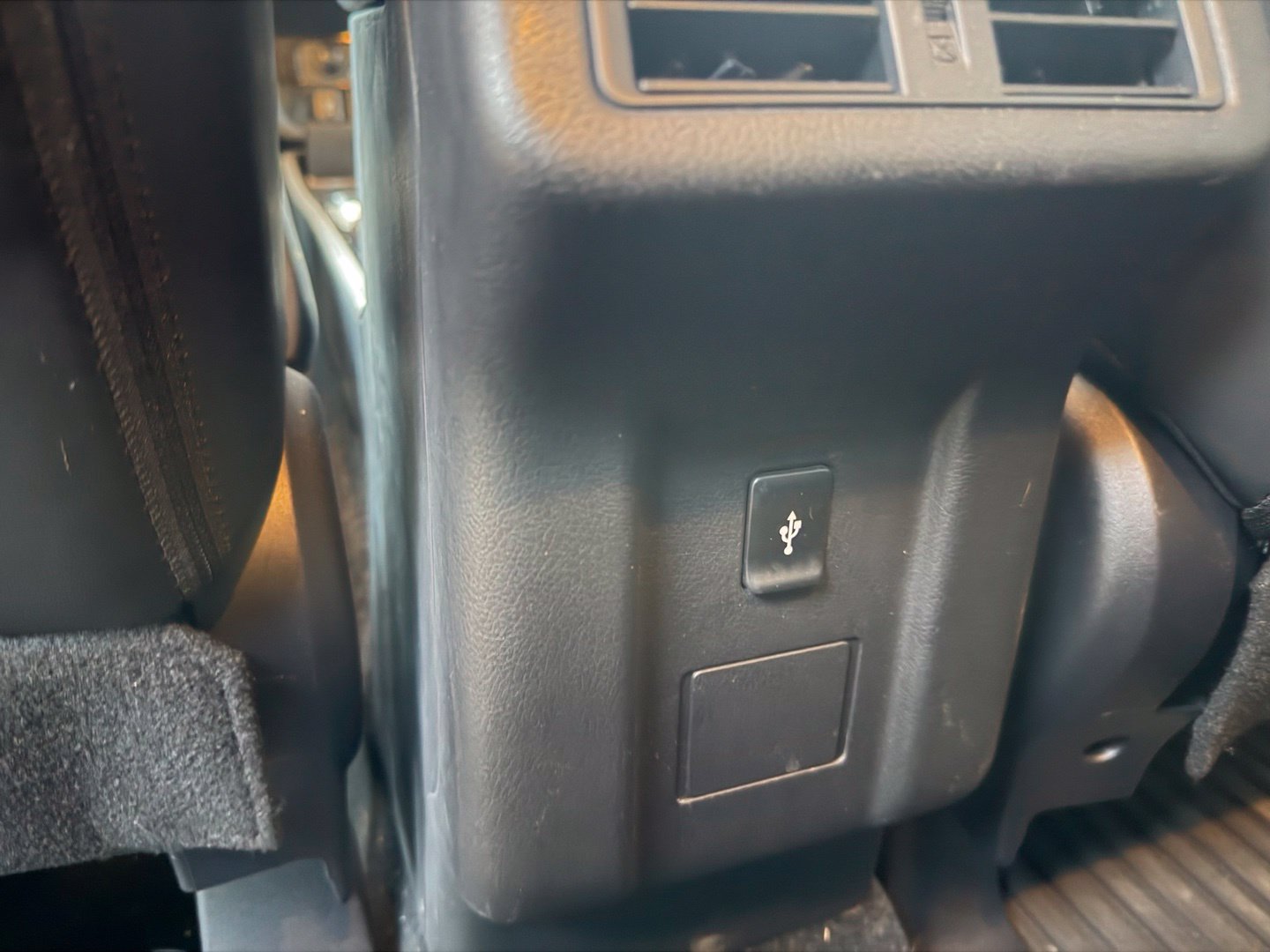 Used 2019 Mitsubishi Outlander GT AWD/4WD image 16