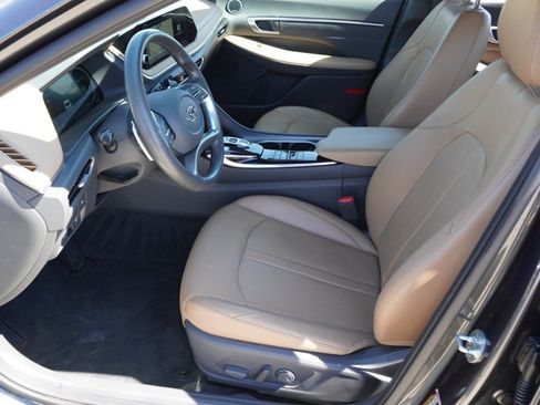 Used 2021 Hyundai Sonata Limited image 13
