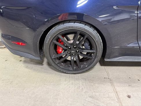 Used 2021 Ford Mustang Shelby GT500 w/ Technology Package image 10