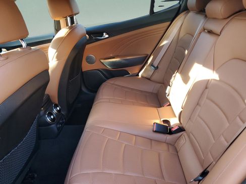 Used 2023 Kia Stinger GT2 w/ Option Group 020 image 7