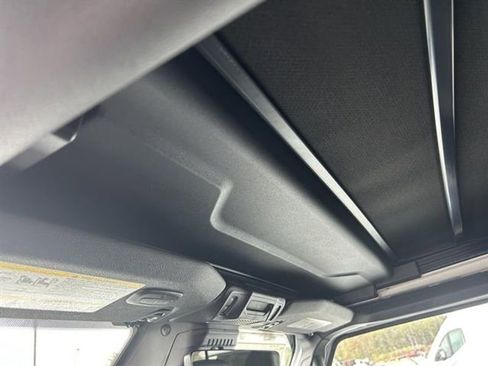 New 2026 Jeep Wrangler Unlimited Rubicon w/ Xtreme 35 Tire Package image 21