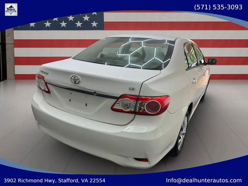 Used 2012 Toyota Corolla LE FWD image 5