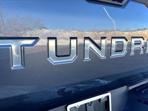 Used 2024 Toyota Tundra SR5 w/ SR5 Convenience Package AWD/4WD image 50