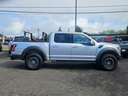 Used 2019 Ford F150 Raptor w/ Equipment Group 802A Luxury AWD/4WD image 6