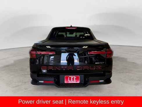 Used 2023 Hyundai Santa Cruz SEL Premium AWD/4WD image 5