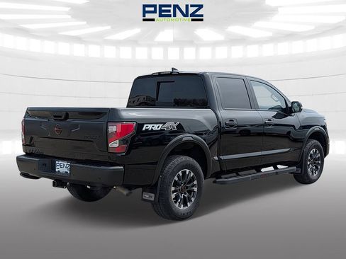 Used 2024 Nissan Titan PRO-4X w/ Pro-4x Convenience Package AWD/4WD image 7
