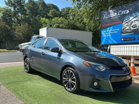 Used 2015 Toyota Corolla S w/ Driver Convenience Package FWD image 1