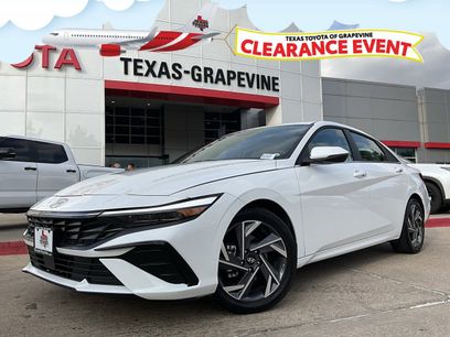 Used 2025 Hyundai Elantra Limited