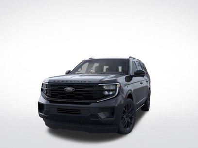 New 2026 Ford Expedition Platinum w/ Stealth Appearance Package