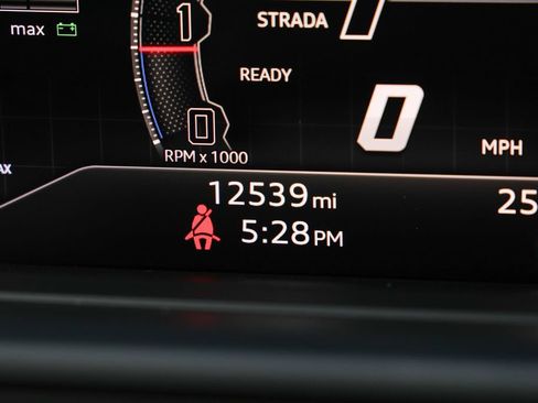 Used 2024 Lamborghini Urus S AWD/4WD image 13