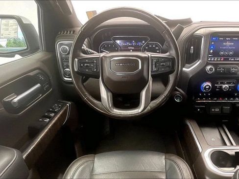 Used 2020 GMC Sierra 1500 Denali w/ Denali Ultimate Package AWD/4WD image 4