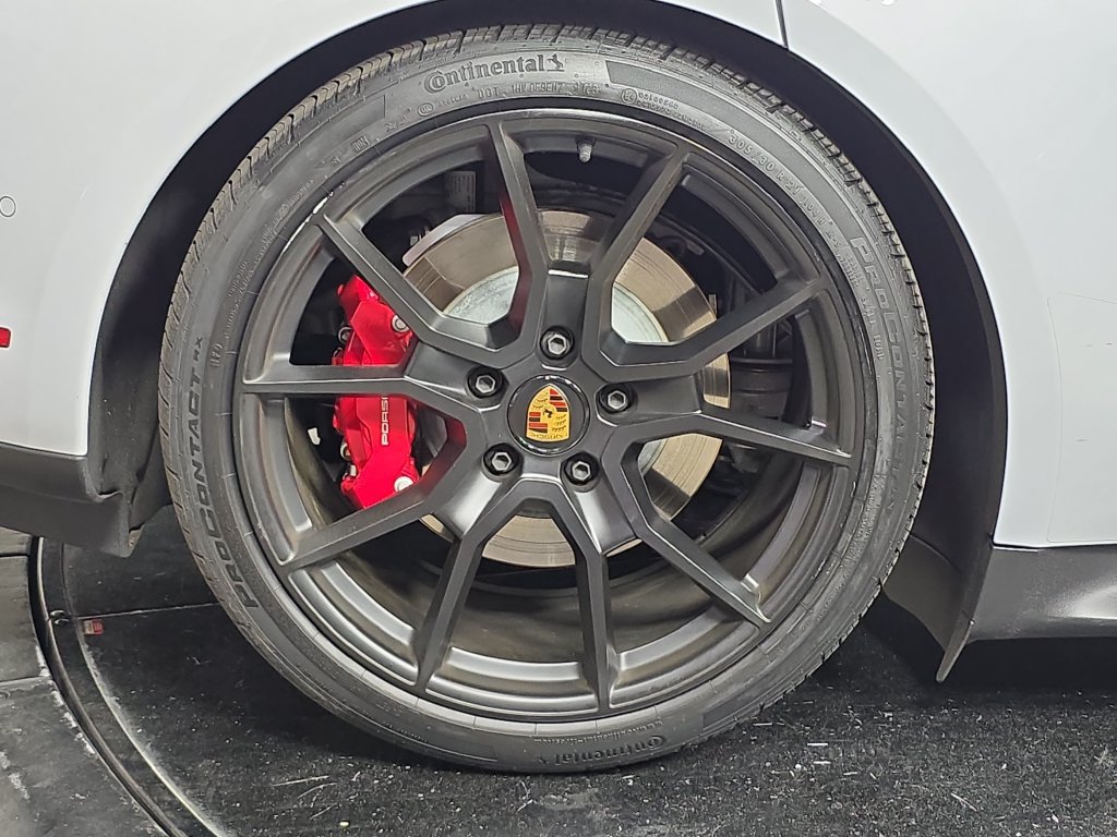 Certified 2024 Porsche Taycan GTS AWD/4WD image 29
