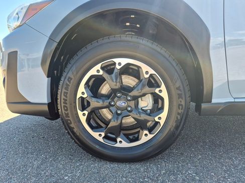 Used 2021 Subaru Crosstrek 2.0i Premium w/ Moonroof Package AWD/4WD image 22