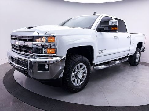 Used 2019 Chevrolet Silverado 2500 LTZ w/ Duramax Plus Package AWD/4WD image 16