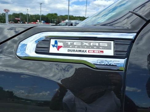 Used 2021 GMC Sierra 3500 SLT w/ Texas SLT Premium Package AWD/4WD image 8