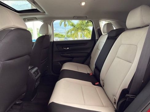 Used 2024 Honda CR-V EX image 8