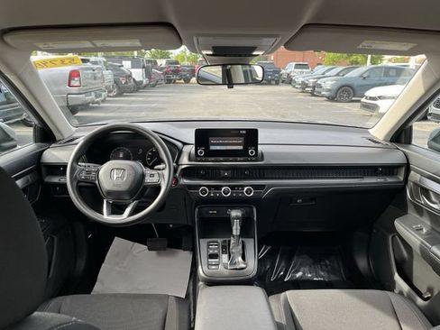 Used 2024 Honda CR-V LX image 11
