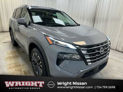 Certified 2025 Nissan Rogue SL w/ Tech Package