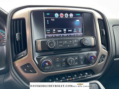 Used 2018 GMC Sierra 2500 Denali w/ Duramax Plus Package AWD/4WD image 14